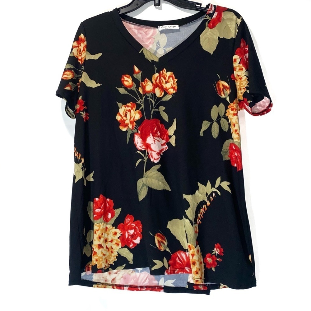 Cream n Sugar Floral Top Women’s Medium